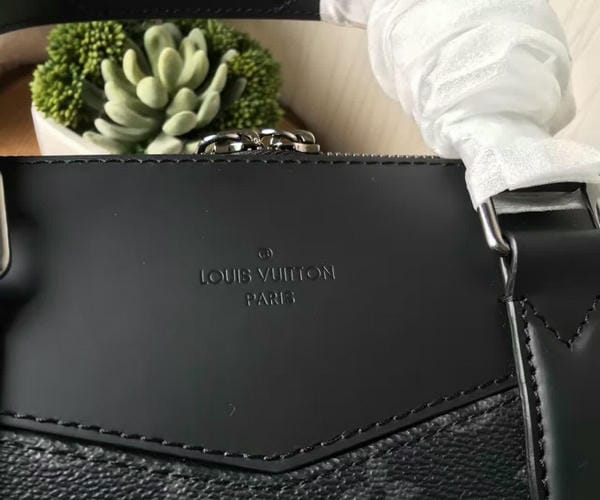 ルイヴィトン モノグラム エクリプス エクスプローラー M40566 ルイヴィトン モノグラム スーパーコピーブリーフケース