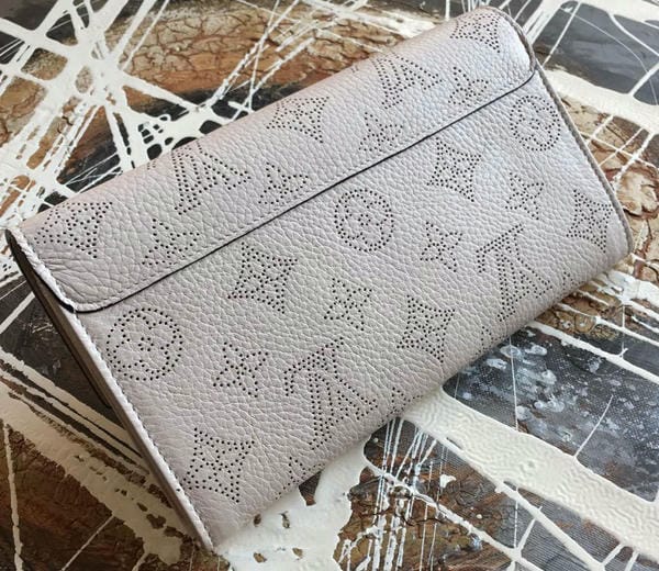 ルイヴィトン ポルトフォイユ・イリス ガレ モノグラム マヒナ 長財布