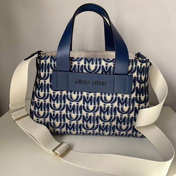 miumiuジャガードバック・ブルー MIUMIU/ミュウミュウ 2WAY miumiuジャガードバック・ブルー MIUMIU/ミュウミュウ 2WAY