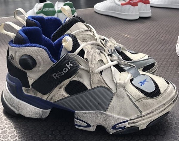 VETEMENTS X Reebok メンズ スニーカー ヴェトモン リーボック ポンプ